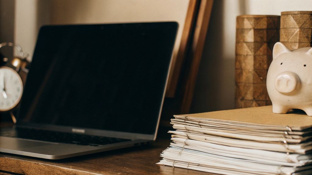 The Freelancer's Guide To Getting Paid On Time