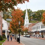 Explore the timeless charm of New Canaan, CT! From historic architecture to top local spots, discover everything this classic New England town has to offer.